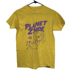 3BlackDot Shirt Adult Small White Planet Z Side Puppy Graphic Tee Short Sleeve